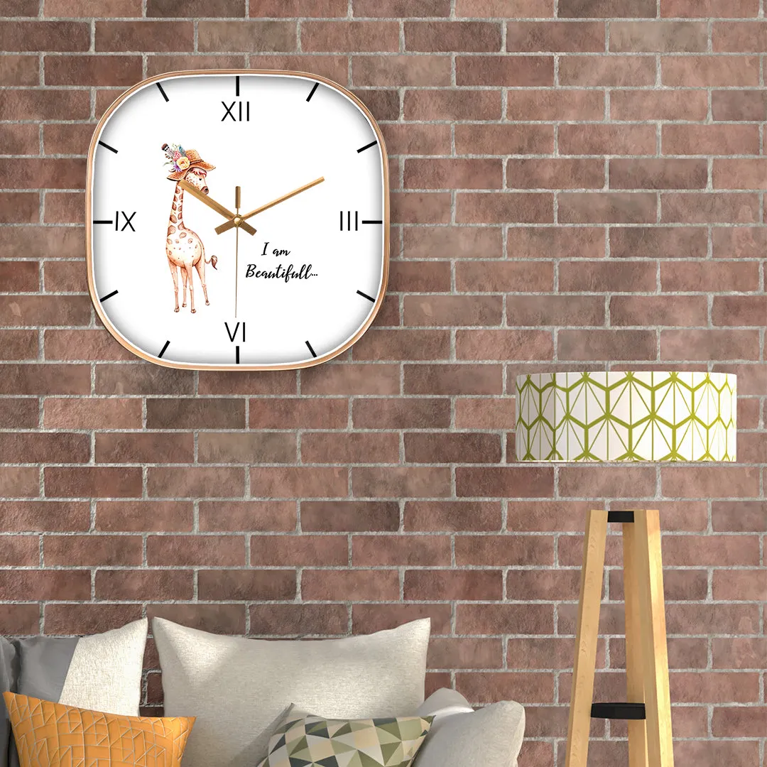 Beautiful giraffe wall clock