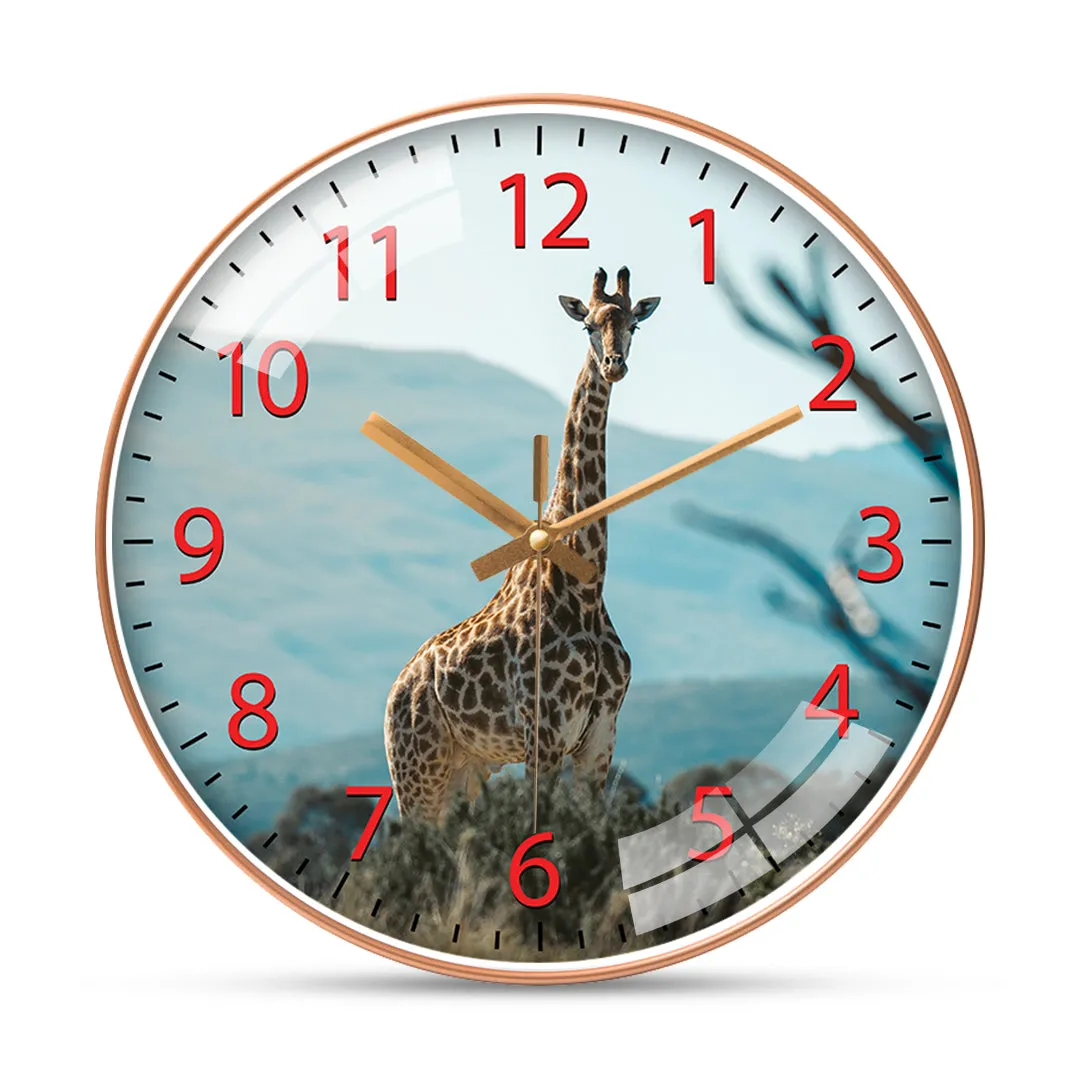 Beautiful giraffe wall clock