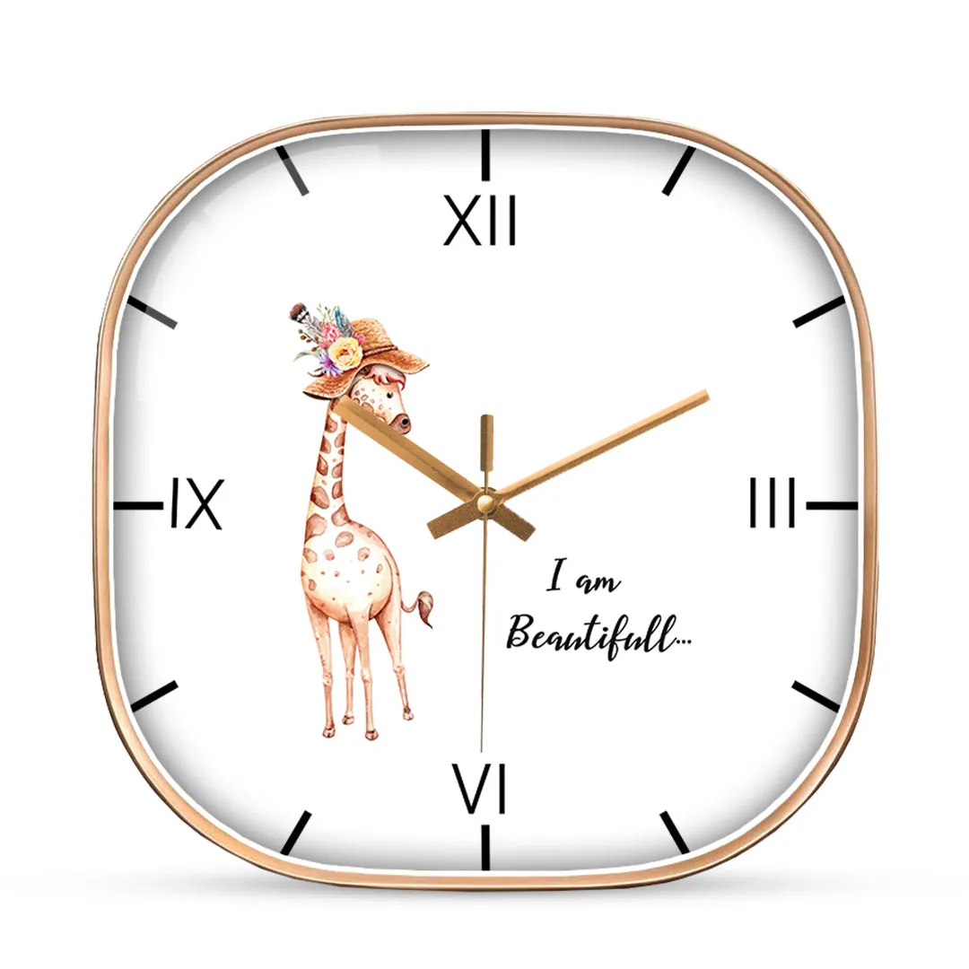 Beautiful giraffe wall clock