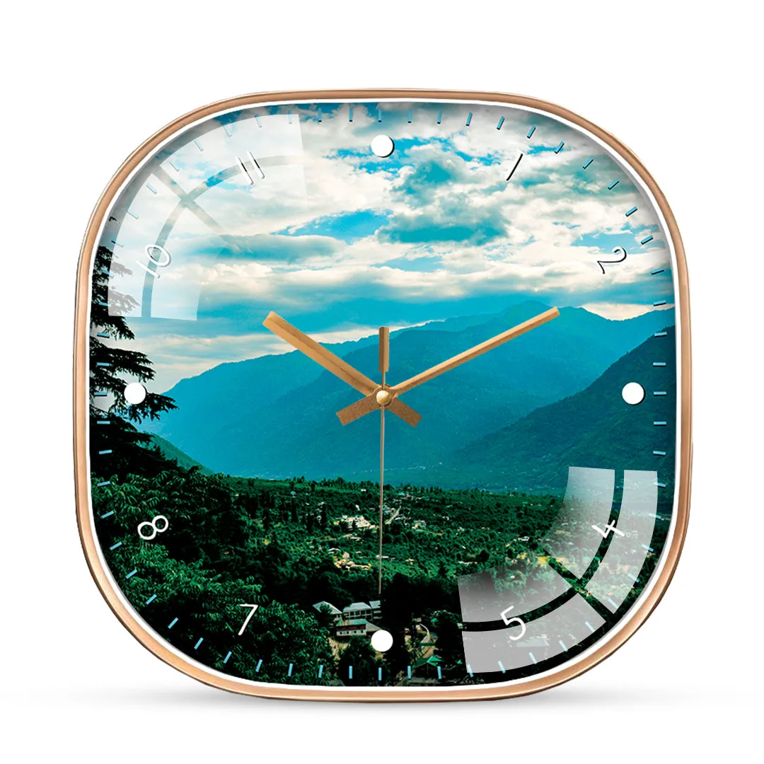 Beauty of manali wall clock