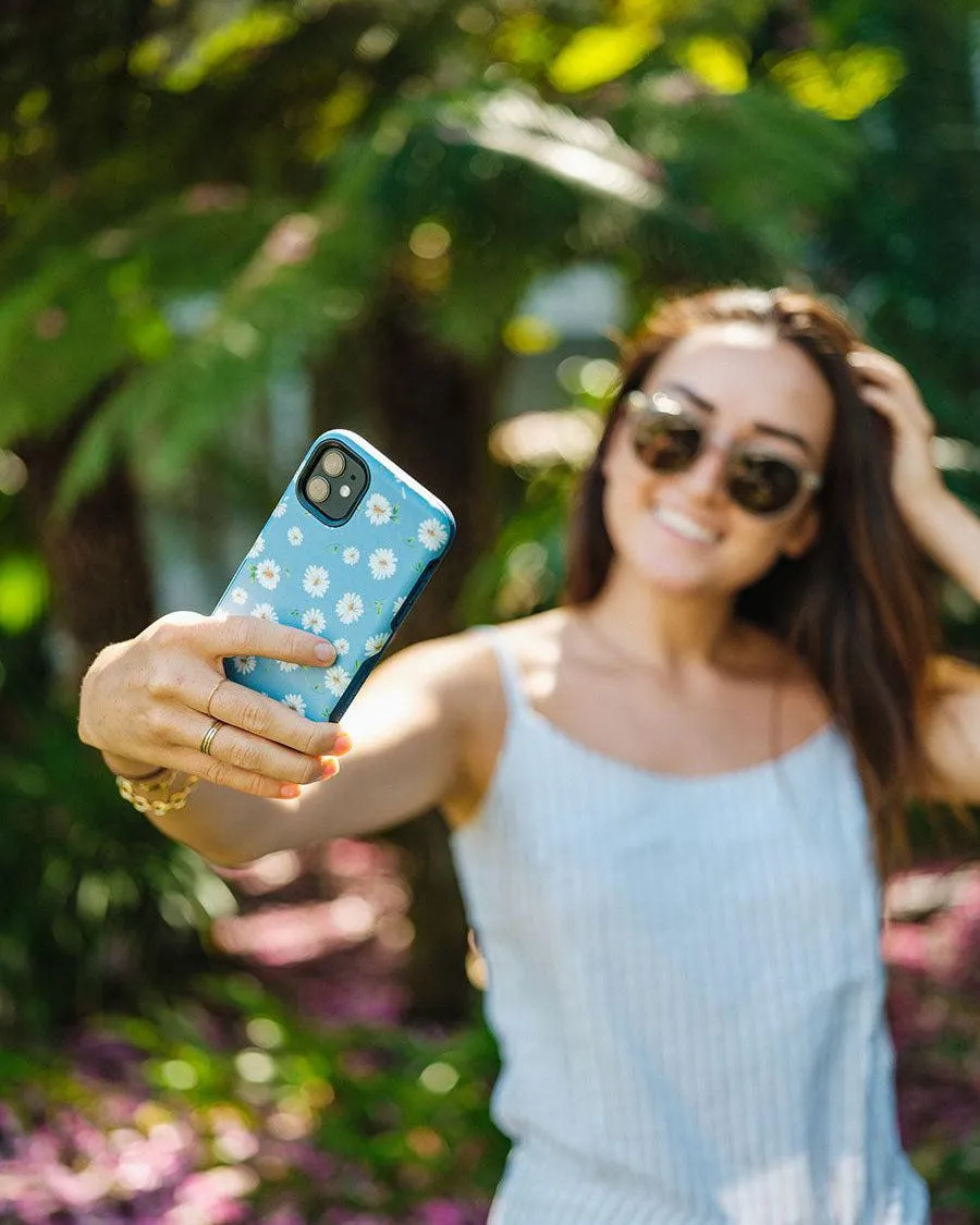 Daisy Daydream | Baby Blue Floral Case