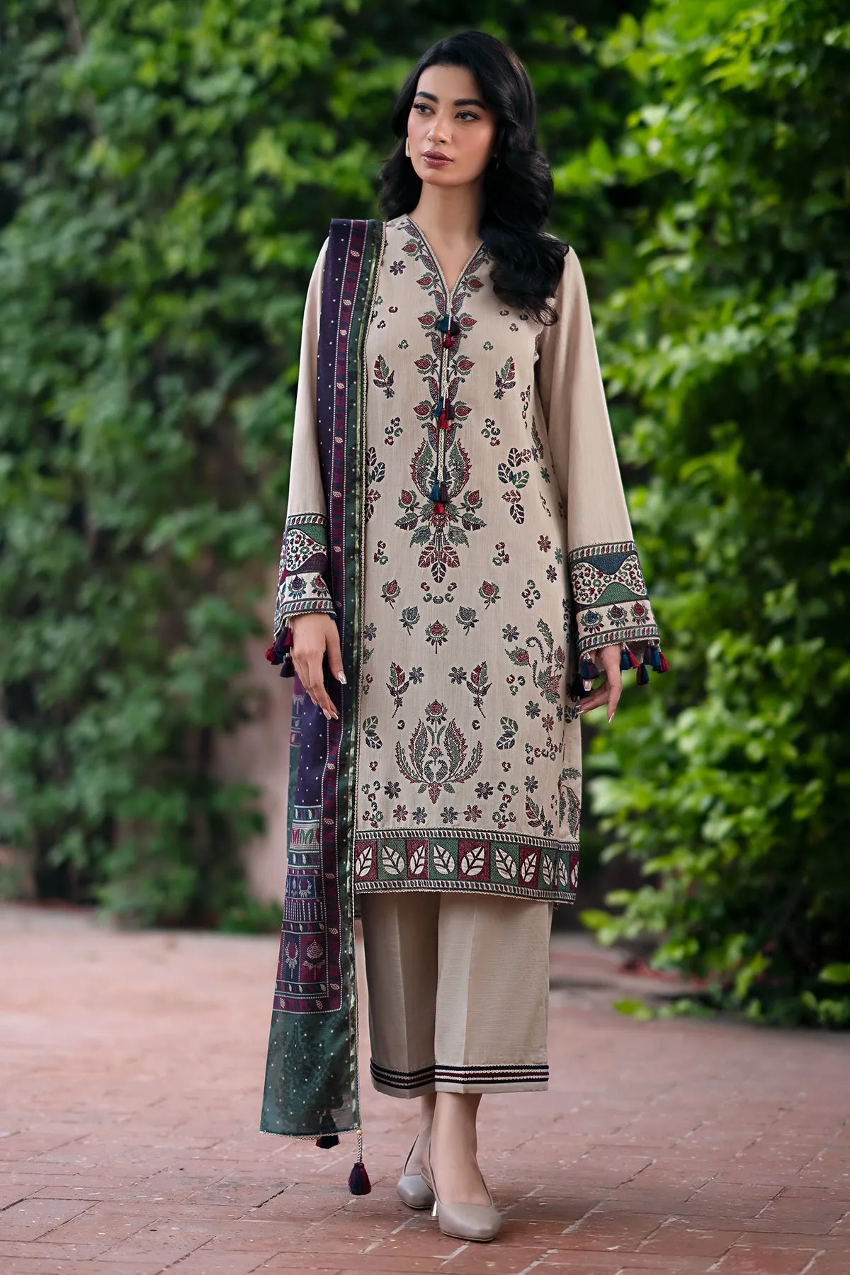 EMBROIDERED KHADDAR UW-0059