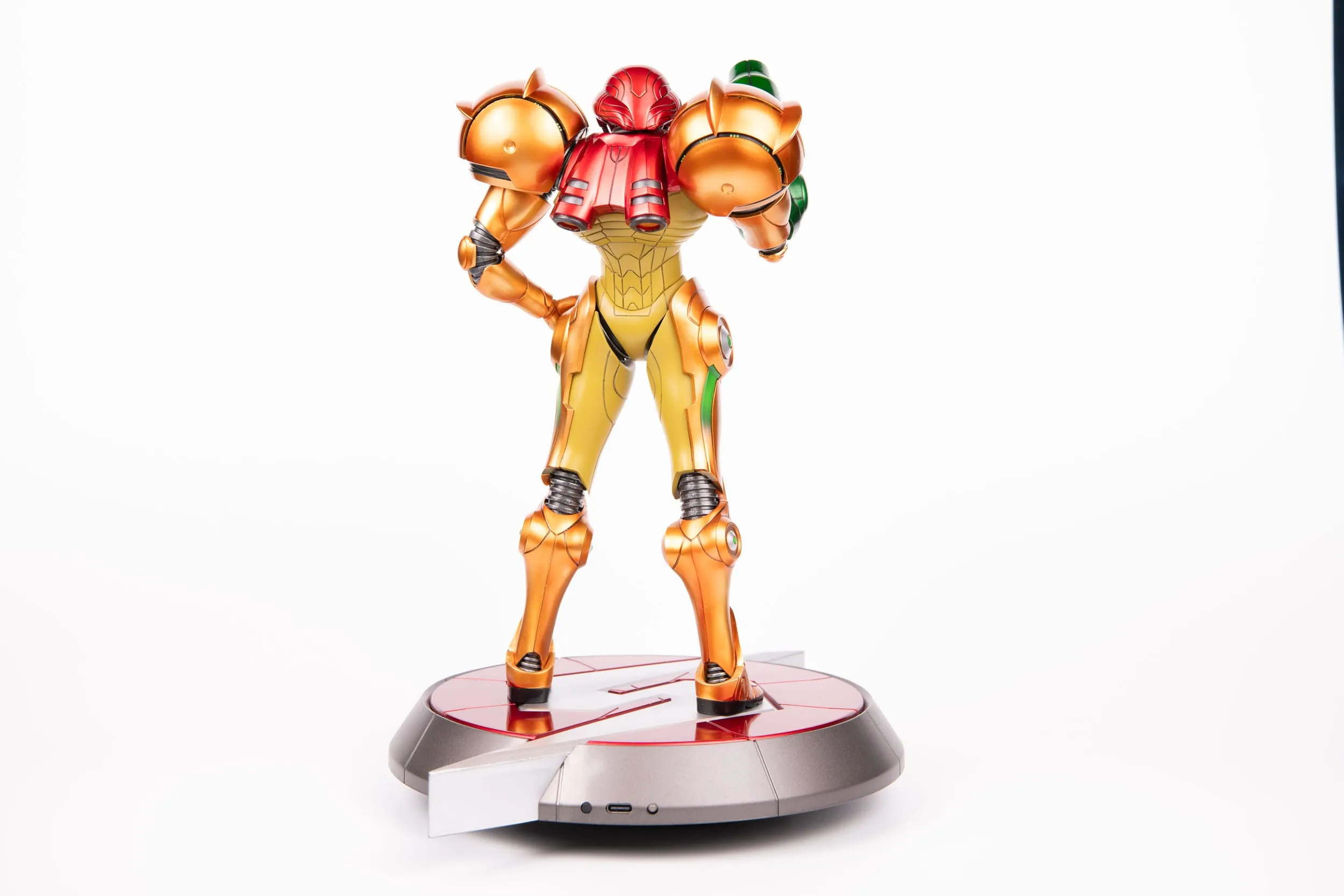 First 4 Figures Metroid Prime Samus Varia Suit Collector's Edition PVC Statue