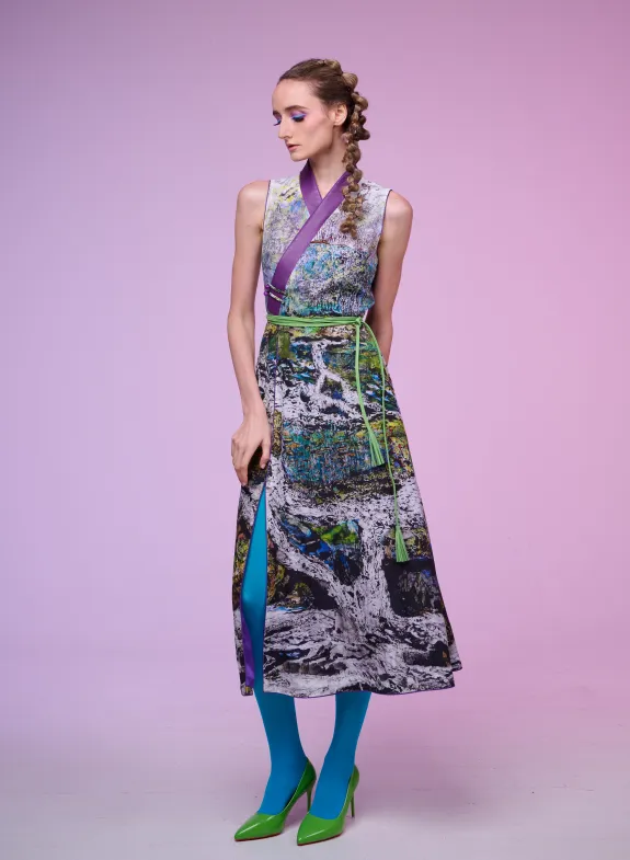 SPARKLE BY KAREN CHAN x HK Designer【LANTAU WATERFALL】100% Silk Hanfu / Cheongsam (Sleeveless)