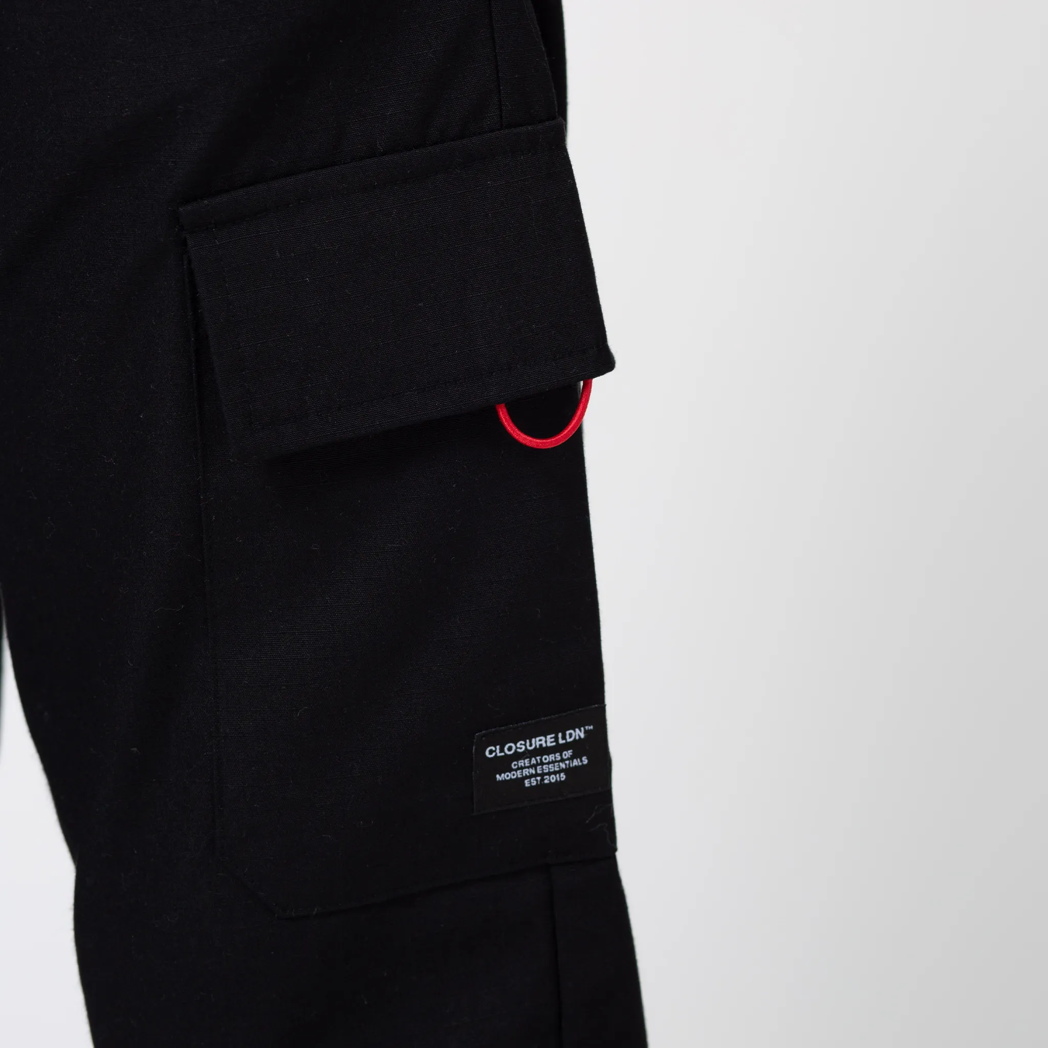 Tech Utility Cargo Pant | Black/Red