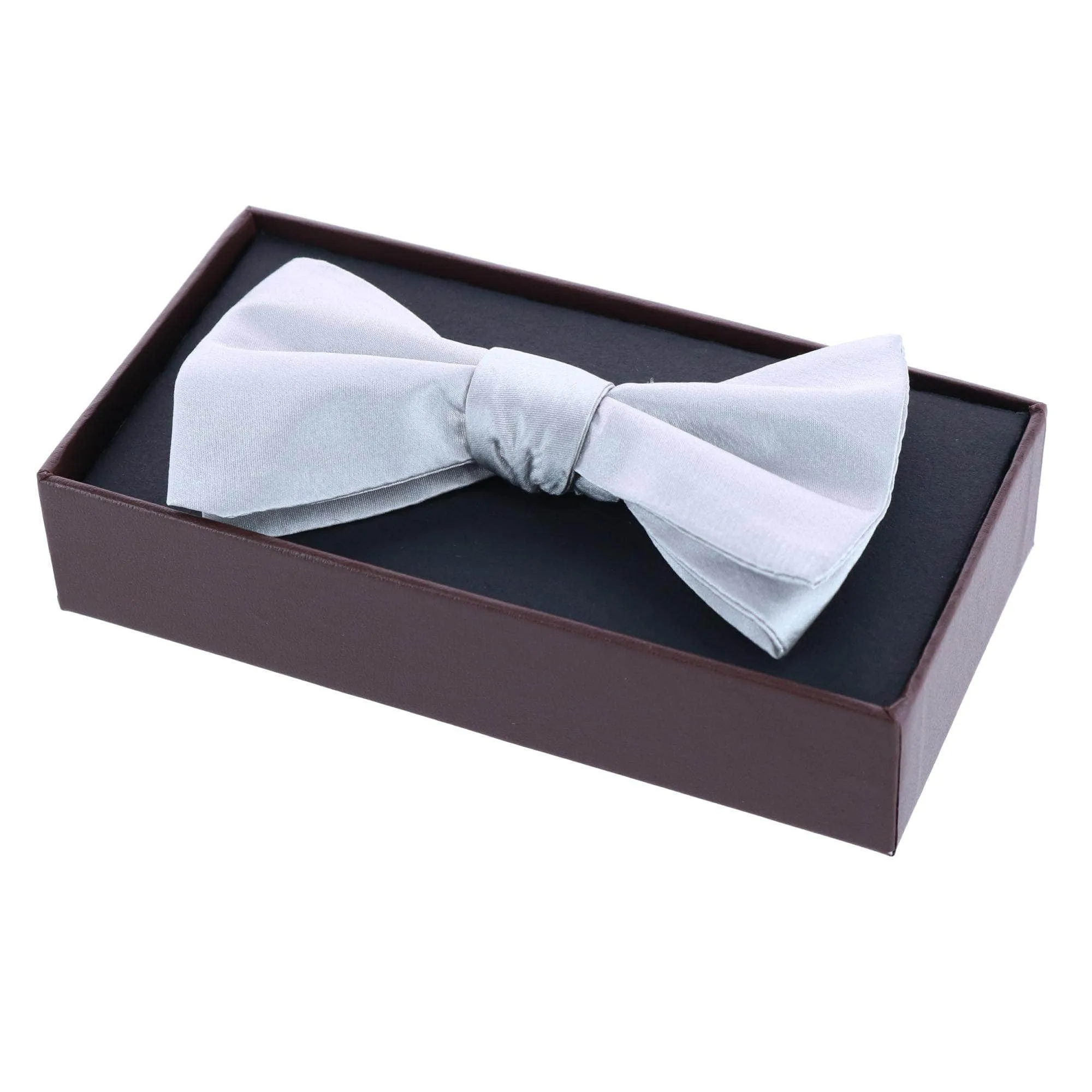 Trafalgar Sutton Solid Color Silk Bow Tie